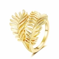 Anillo de hoja dorado minimalista con textura de pluma y diseño abierto ajustable fino - Abierto Ajustable / Dorado