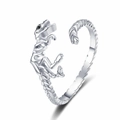 Anillo gótico de esqueleto de dinosaurio plateado con ojos de piedra negra, ajustable - Abierto Ajustable / Oro Blanco