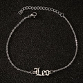 Détail du pendentif signe du zodiaque Lion sur chevillère en acier inoxydable argenté - Lion / Argent