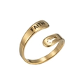 Anello aperto dorato minimalista con scritta FAITH e dettaglio croce traforata - Fede / Oro