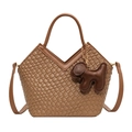 Sac seau tressé marron avec ouverture en V, poignées et breloque en forme de chien - Avec Pendentif / Kaki
