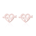 Dettaglio di orecchini a cuore in oro rosa con freccia di Cupido e linea ECG - Cuore Cavo Battito Cardiaco ECG / Oro rosa