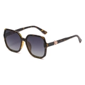 Trendy women square polarized sunglasses with tortoise frame and gradient lenses - Tortoiseshell Frame Gradient Gray Lenses (C2)