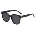 Gafas de sol polarizadas cuadradas negras para mujer con detalles metálicos dorados - Marco Negro Mate Lentes Grises (C1-1)