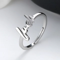 Minimalistischer silberner offener Ring mit 18K vergoldetem Luck-Schriftzug - Einstellbar Offen / Silber