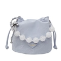 Sac seau bleu clair avec texture marbrée et poignée en perles blanches - Bleu