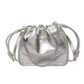 Sac seau métallisé argenté avec breloques papillon et bandoulière chaîne sur fond blanc - Argenté