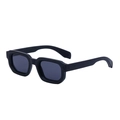 Polarisierte matt schwarze quadratische Sonnenbrille mit T-Metall-Akzenten - Matte Black Gray Basic (C4)