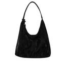 Schicke schwarze Hobo-Tasche mit Faltenstruktur und breitem Schultergurt in Glanzoptik - Schwarz
