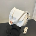 Minimalistische witte kunstlederen crossbodytas met handvat en verstelbare riem - Wit