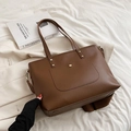 Borsa tote vintage marrone in pelle opaca con tasca frontale e tracolla in tessuto regolabile - Tipo standard / Marrone