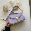 Elegante borsa a spalla in pelle PU lilla con chiusura a scatto in metallo dorato - Viola