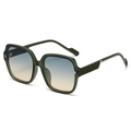 Grüne matte Oversize Quadrat-Sonnenbrille mit Verlaufsgläsern und strukturierten Bügeln - C2 Grüner Rahmen Grün Orange