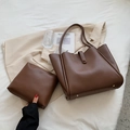 Set borsa tote e pochette in pelle marrone chic per donna, borsa a mano grande sobria - caffè