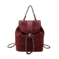 Zaino bordeaux in finta pelle scamosciata con catena in metallo e chiusura a scatto - Rosso