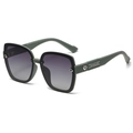 Gafas de sol polarizadas verde oliva con lentes degradados púrpura y detalles metálicos - Montura Verde Gris Doble (C4)