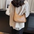 Fashionable camel hobo shoulder bag in matte leather featuring New York lettering print - Khaki