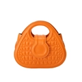 Bolso naranja con relieve de cocodrilo, asas circulares y cierre de solapa - Naranja