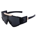 Occhiali da sole ciclistici oversize con montatura nera opaca e dettagli in oro - Nero Opaco (Lente Grigia)