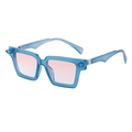 Occhiali da sole quadrati retrò con montatura blu e lenti rosa sfumate - C5 Montatura Blu Lenti Sfumate Rosa