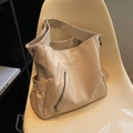 Borsa a tracolla chic bianco crema con trama litchi e cerniera decorativa elegante - Bianco