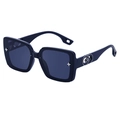 Modische schwarze quadratische Sonnenbrille mit durchbrochenen Kleeblatt-Bügeln und Blumen - Glänzendes Schwarz Silbergrau