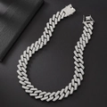Silberne 20mm Cuban-Kette mit drei Reihen Diamanten im luxuriösen Hip-Hop-Stil besetzt - 18 Zoll (45cm) / Silber