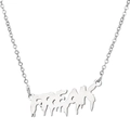 Détail du pendentif FREAK en acier inoxydable argenté avec un design de police fluide - Couleur Acier
