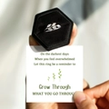 Silver leaf ring with pavé diamonds in a black velvet box with a message card - Ring + Message Card Set / White Gold