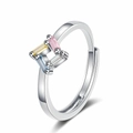 Anillo ajustable de plata con circonitas pastel rectangulares en espiral - Diseño Cuadrado (Cuatro Piedras)