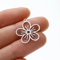 Colgante de flor de cinco pétalos de acero inoxidable para joyería DIY y accesorios de bolsos - Color Acero