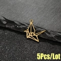 Set de 5 colgantes de grulla de origami dorados en acero inoxidable con diseño geométrico - Dorado