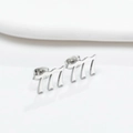 Boucles d'oreilles chiffres gothiques 777 en acier inoxydable poli pour femme - Style 777 / Argent