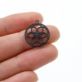 Pendientes de mandala huecos en acero inoxidable negro con diseño minimalista - Negro