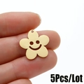 Set da 5 ciondoli a fiore con sorriso in acciaio inossidabile dorato lucido 18K - Stile fiore del sorriso (538) / Oro