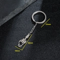 Roestvrijstalen sleutelhanger met hartvormige hanger en afmetingen van 25mm en 30mm - Hand die Blad Vasthoudt Stijl (078)