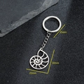 Portachiavi in acciaio argento con ciondolo a conchiglia e anello da 25 mm di diametro - Nautilus Hollow Style