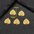 Bohemian gold leaf pendant with fine engraved texture, dimensions 19mm by 16mm - Pointed Leaf Style (618) / 5 Pieces / Gold