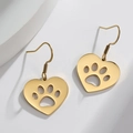 Pendientes de corazón bañados en oro de 18K con diseño de huella en acero inoxidable - Dorado