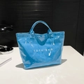 Sac fourre-tout bleu en Tyvek avec finition brillante et lettrage TOTE BAG moderne - Bleu