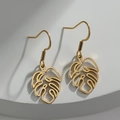 Pendientes de hoja de monstera en acero inoxidable bañado en oro 18K sobre piedra - Dorado