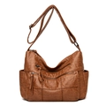 Sac à main vintage marron en cuir souple avec poches zippées et bandoulière réglable - Marron