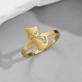 Bague chat évidée dorée minimaliste au design ouvert avec détails ludiques - Chat Souriant Évidé / Or