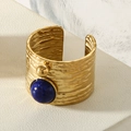 Adjustable gold wave ring with deep blue lapis lazuli stone and hammered texture - Dark Blue