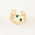 Détail de la bague soleil lune étoile plaquée or 18k avec pierres malachite - Étoile Lune Pierre Verte