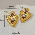 Golden heart-shaped pearl drop earrings with 1.6cm width and 2cm height dimensions - Irregular Heart Pearl Pendant Earrings