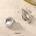 Orecchini a perno quadrati irregolari in argento lucido, dimensioni 1,9 x 1,5 cm - Orecchini Concavi con Bordo Ondulato a Goccia d'Acqua-Acciaio