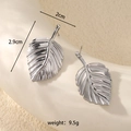 Punk style metallic leaf stud earrings in bright silver finish with textured veins - Simple Leaf Style (2.9x2cm) / Steel
