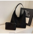 Borsa tote minimalista in pelle scamosciata nera opaca con pochette con zip coordinata - 36*13*30 / Stile Borsa nella Borsa / Nero