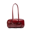 Sac sous le bras en cuir verni rouge foncé avec des détails de nœuds élégants - Rouge